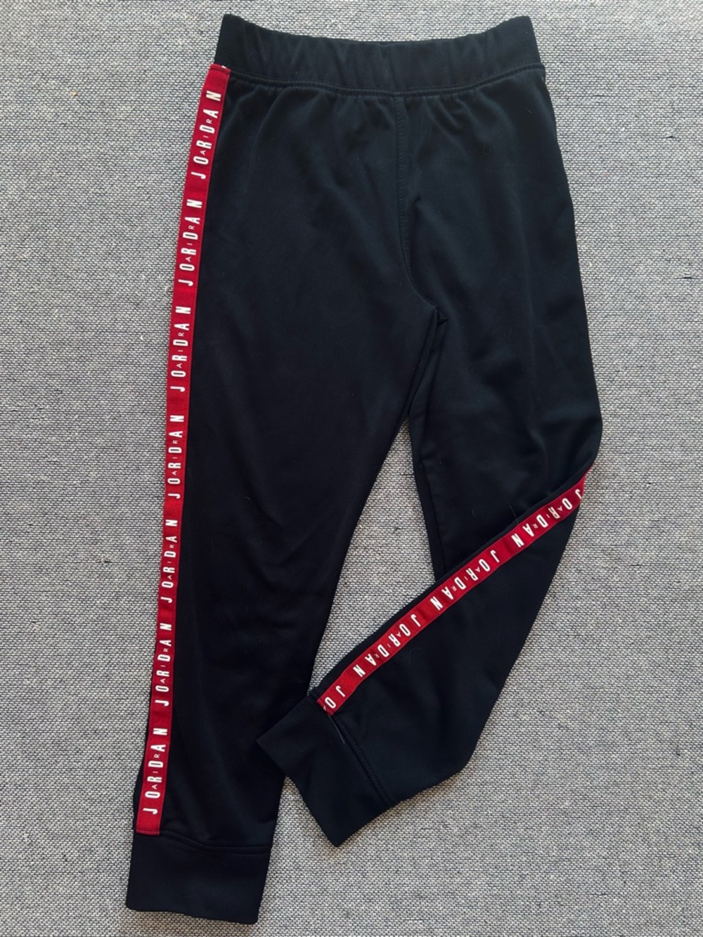 Nike Air Jordan Girls sz 5 Years Black Joggers Pants